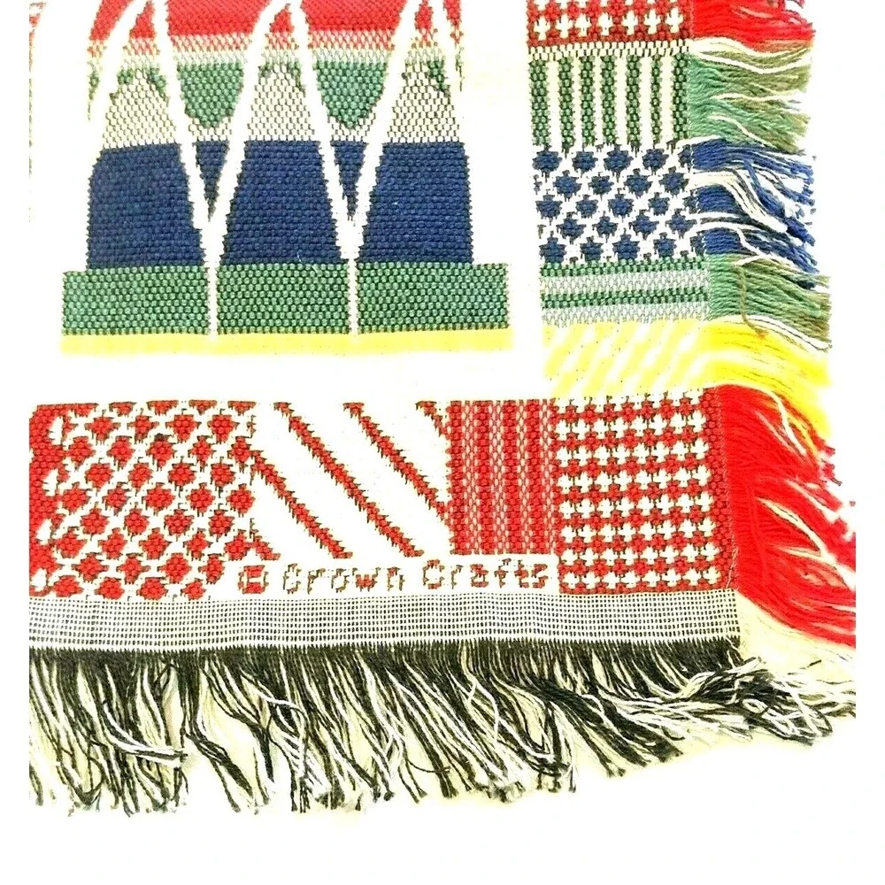 Christmas Tapestry by Crown Crafts Woven Wall Hanging Art 42‎ L x 27 W